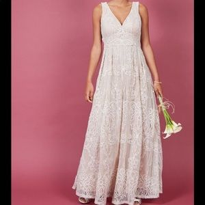 Beautiful Lace Maxi Dress